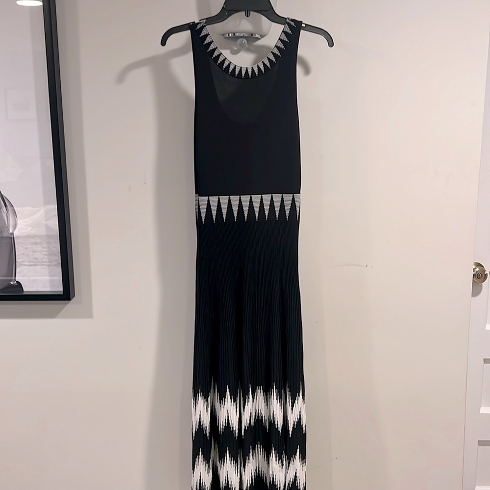 Stunning black and white jersey maxi dress by Maje.